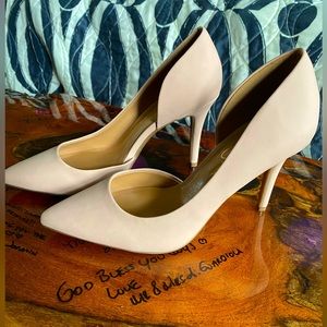 Jessica Simpson Pink Pointed Toe Heels